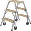 Stahl-Holz-Tritt MUNK,  fahrbar 3 Holzstufen 4 BockrollenHöhe Deckbrett 0,73 m Arbeitshöhe bis 2,60 m